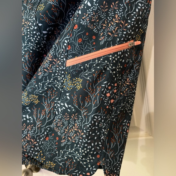 WILD RYE Size 18 Green Peach Floral Print Bike Shorts MTB Stretch Womens - Picture 4 of 5